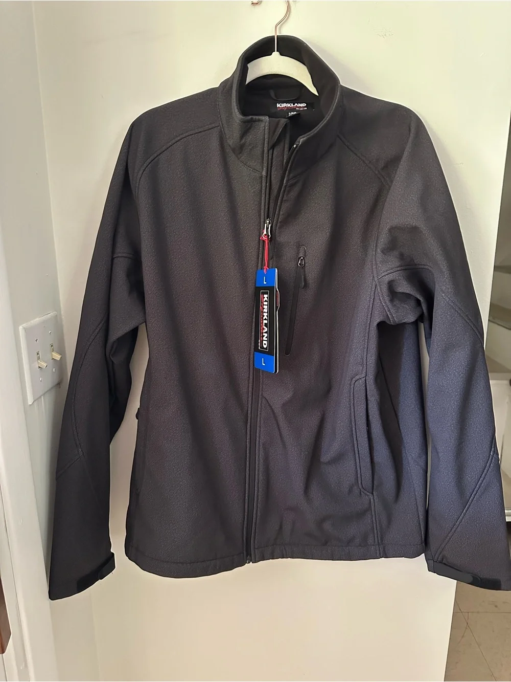 Kirkland Signature nwt lightweight